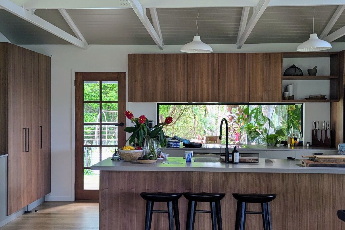 Blackbutt timber kitchen renovation Mullumbimby